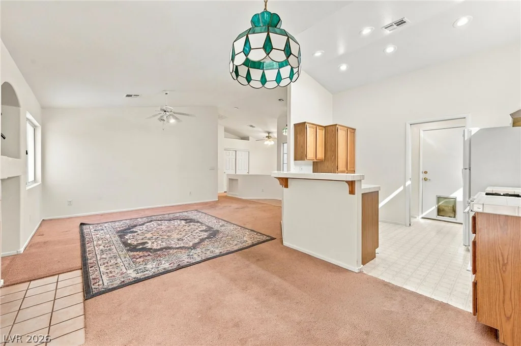 4219 Famoso, North Las Vegas, NV 89032