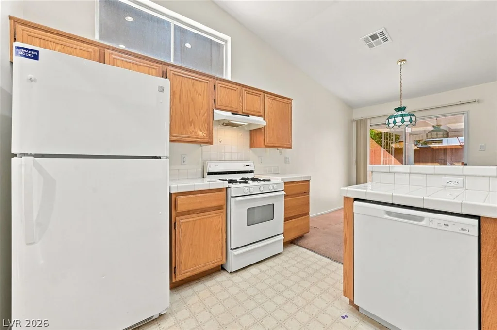 4219 Famoso, North Las Vegas, NV 89032