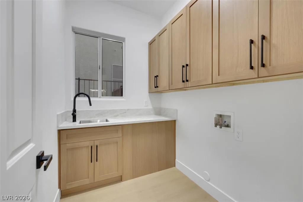 2776 Cherrydale Falls, Henderson, NV 89052