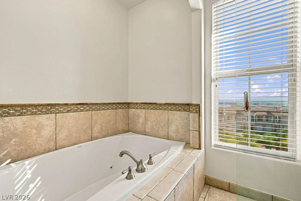 18 Via Visione, Henderson, NV 89011
