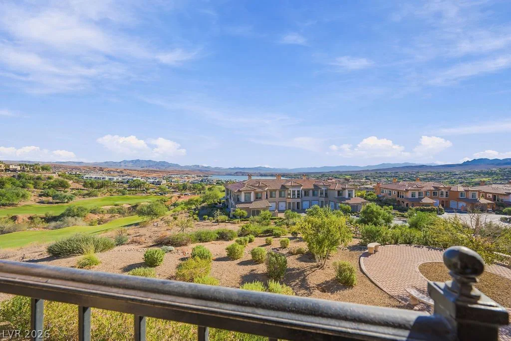 18 Via Visione, Henderson, NV 89011