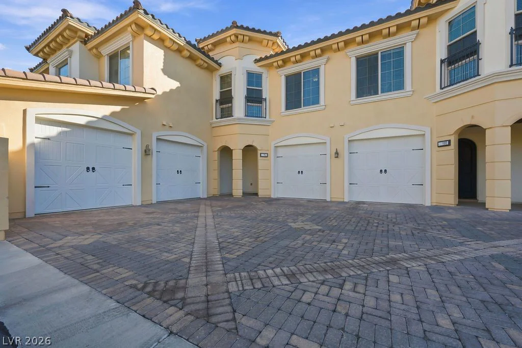 18 Via Visione, Henderson, NV 89011