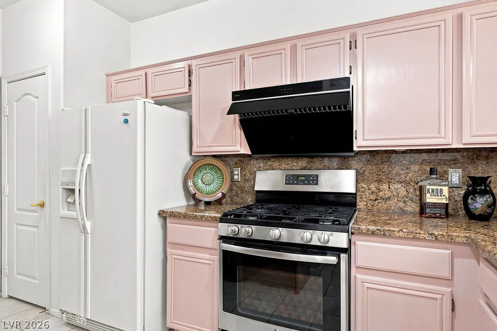 5248 Sunny Beach, Las Vegas, NV 89118