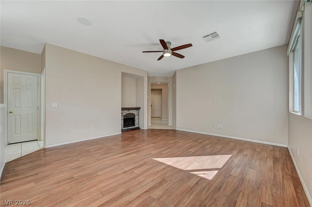 7905 Sagebrush Bend, Las Vegas, NV 89113
