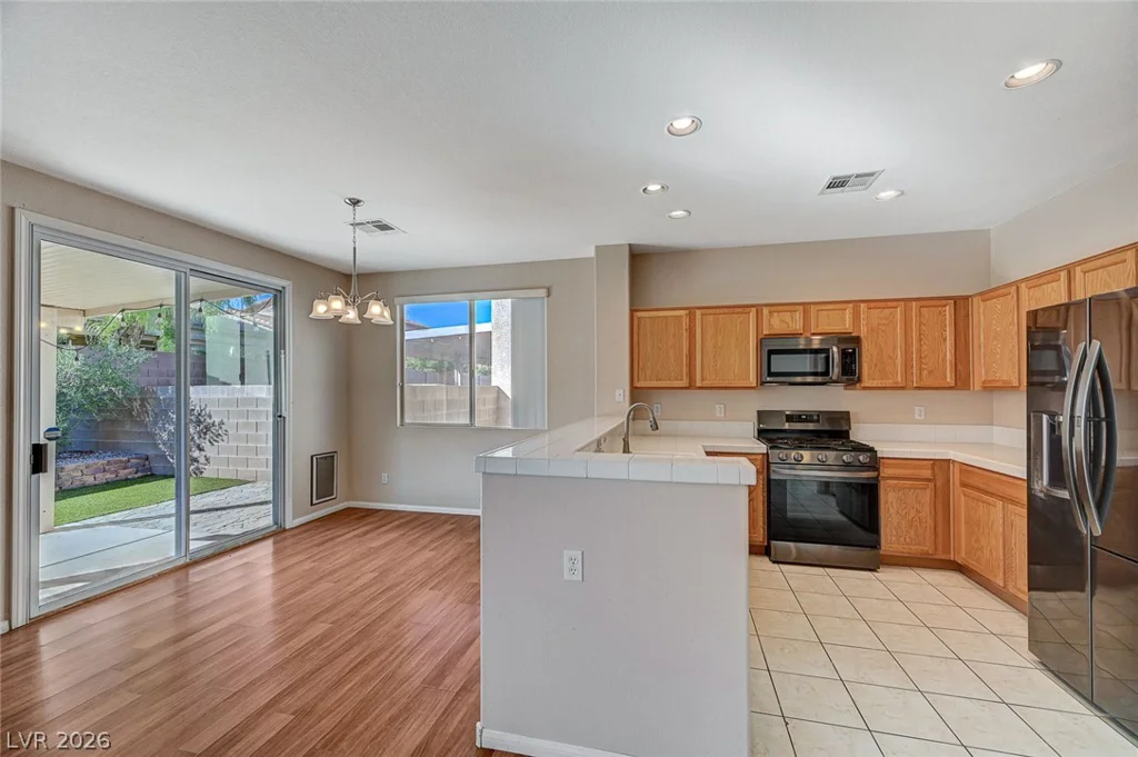 7905 Sagebrush Bend, Las Vegas, NV 89113