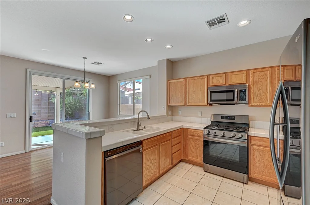 7905 Sagebrush Bend, Las Vegas, NV 89113