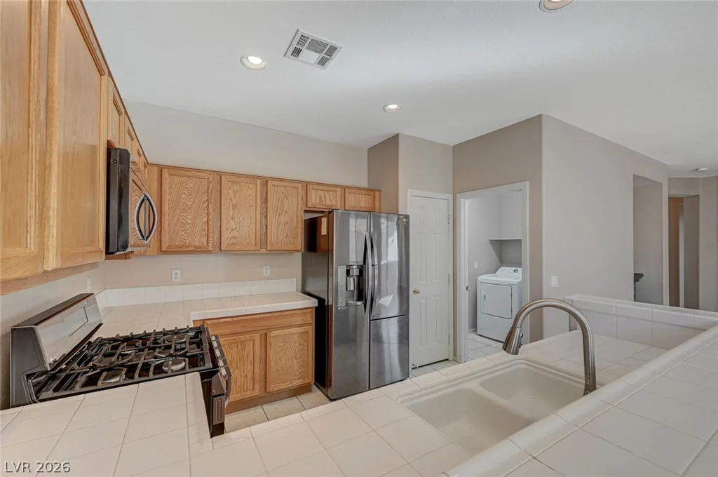 7905 Sagebrush Bend, Las Vegas, NV 89113