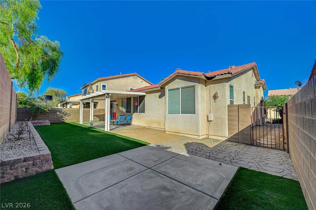 7905 Sagebrush Bend, Las Vegas, NV 89113