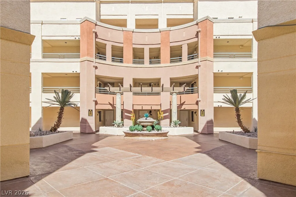 210 Flamingo, Las Vegas, NV 89169