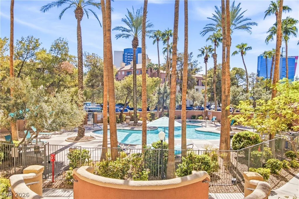 210 Flamingo, Las Vegas, NV 89169