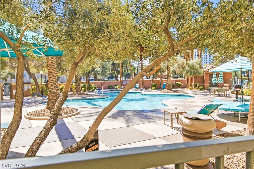 210 Flamingo, Las Vegas, NV 89169