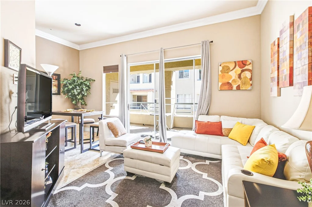 210 Flamingo, Las Vegas, NV 89169