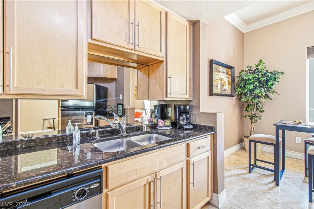 210 Flamingo, Las Vegas, NV 89169