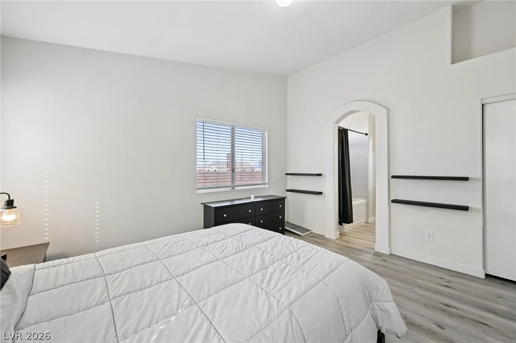 2985 Mount Hope, Las Vegas, NV 89156