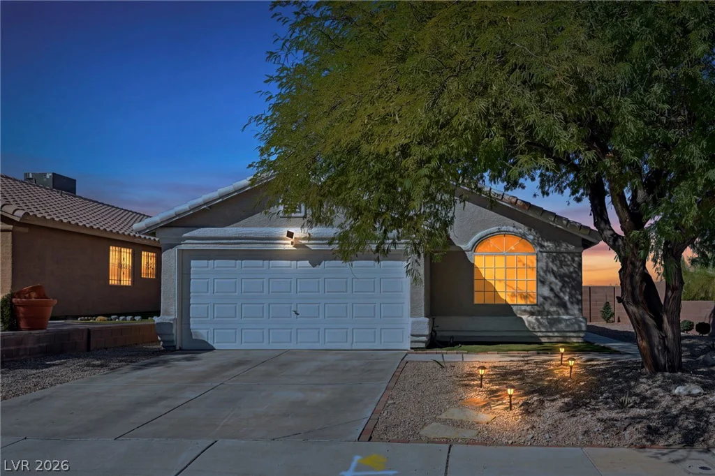 2985 Mount Hope, Las Vegas, NV 89156