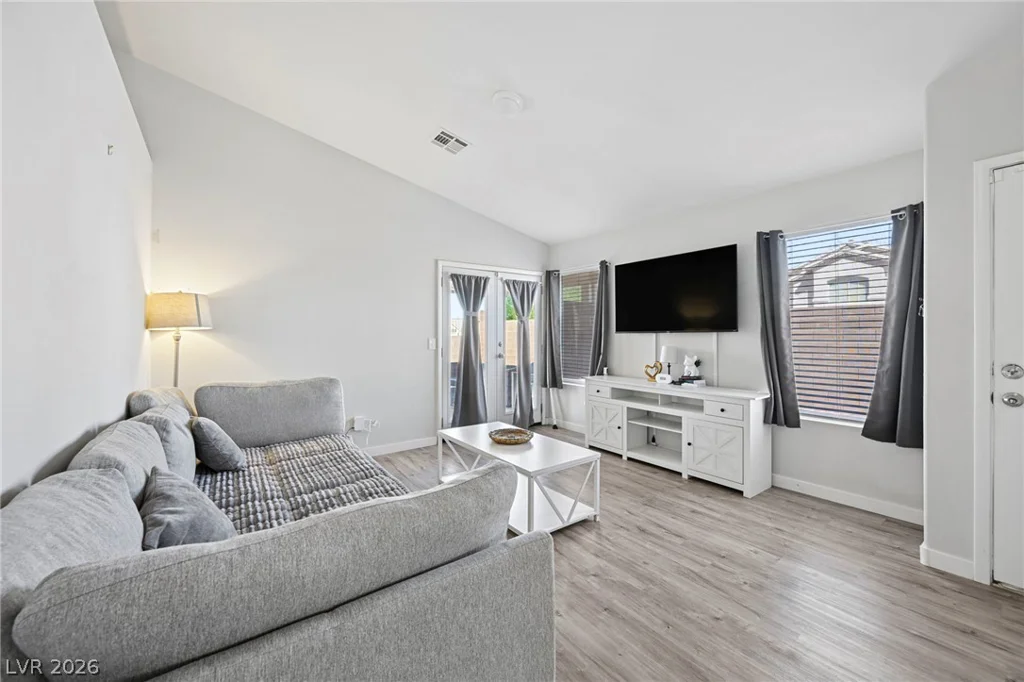 2985 Mount Hope, Las Vegas, NV 89156