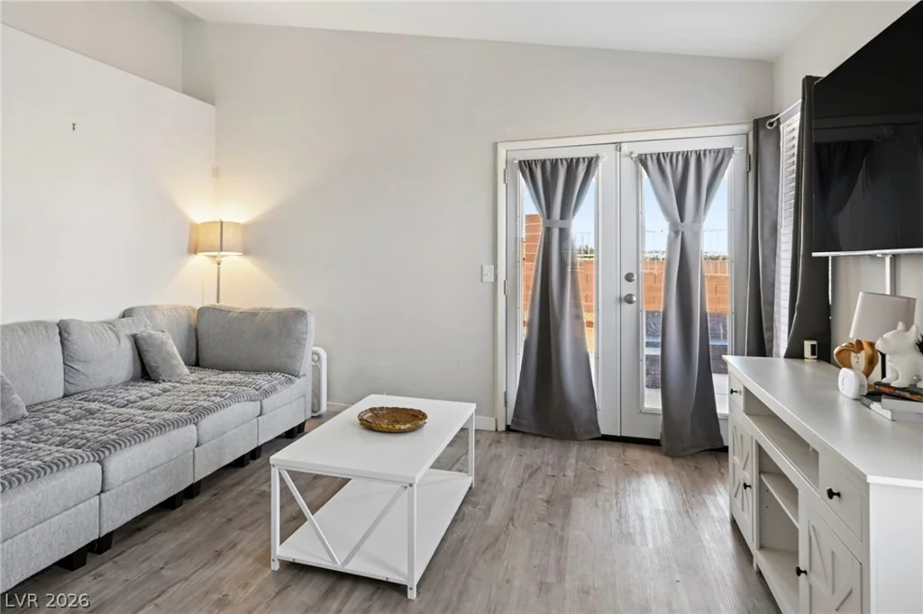 2985 Mount Hope, Las Vegas, NV 89156