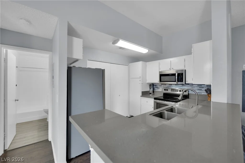 3150 Soft Breezes, Las Vegas, NV 89128