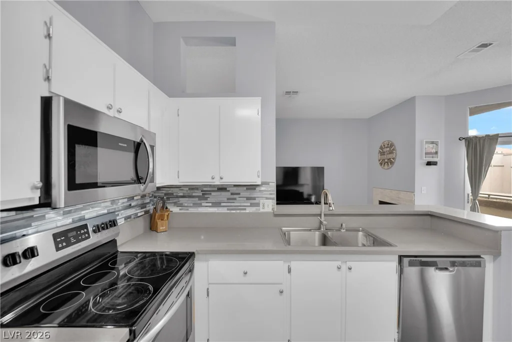 3150 Soft Breezes, Las Vegas, NV 89128