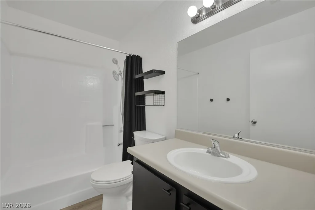 3150 Soft Breezes, Las Vegas, NV 89128