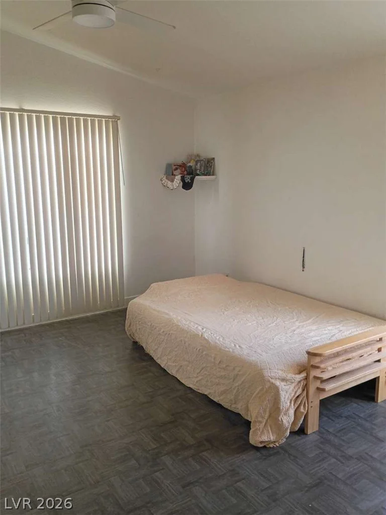 5225 Silverheart, Las Vegas, NV 89142