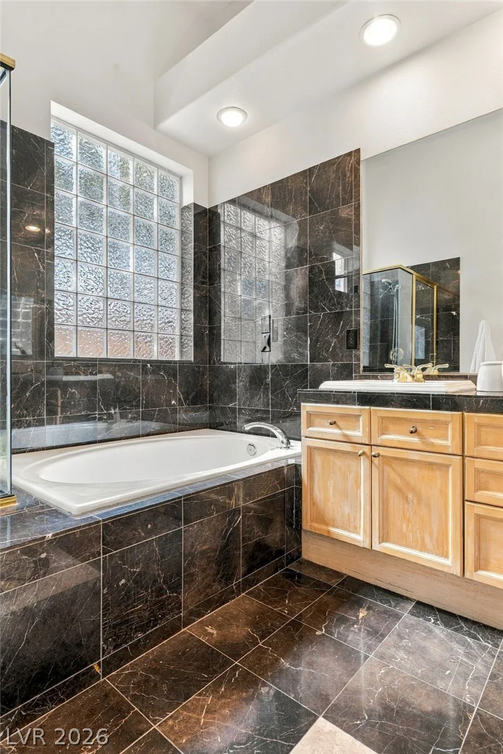 1009 Sir James Bridge, Las Vegas, NV 89145