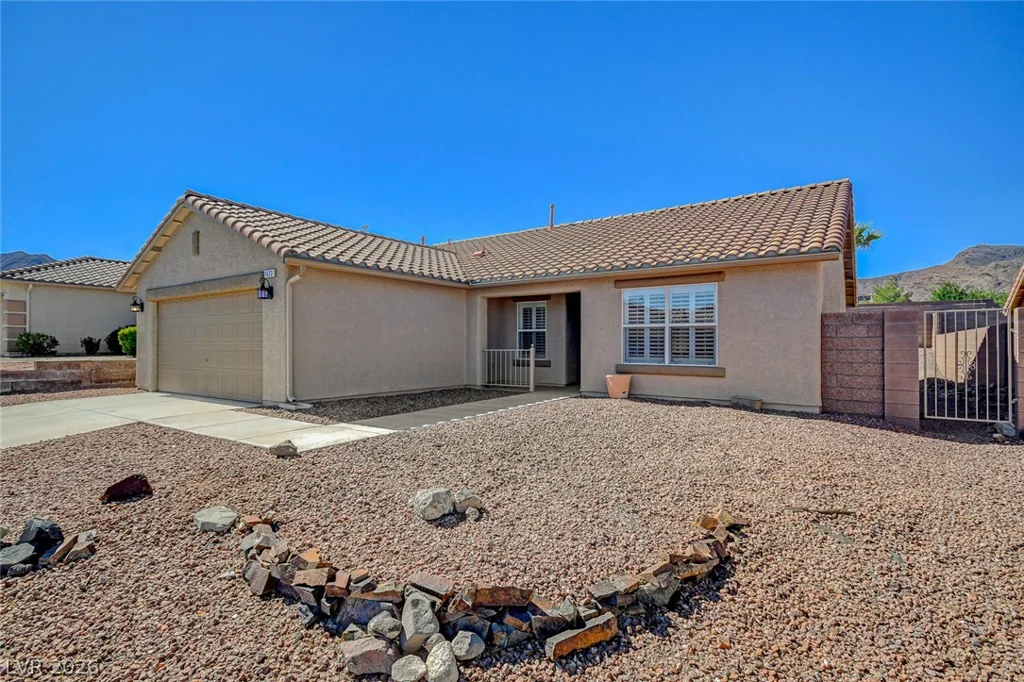 1033 Amber Gate, Henderson, NV 89002