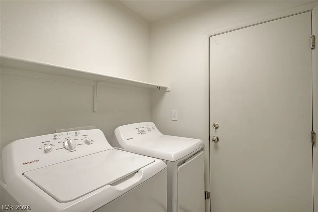 1033 Amber Gate, Henderson, NV 89002