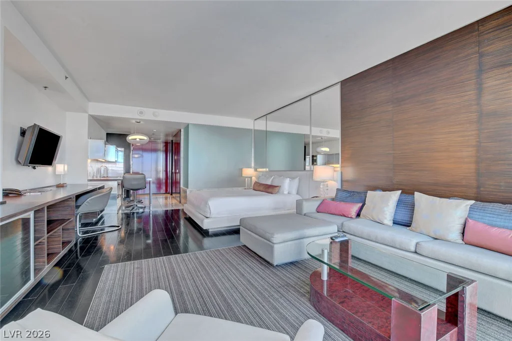 4381 Flamingo, Las Vegas, NV 89103