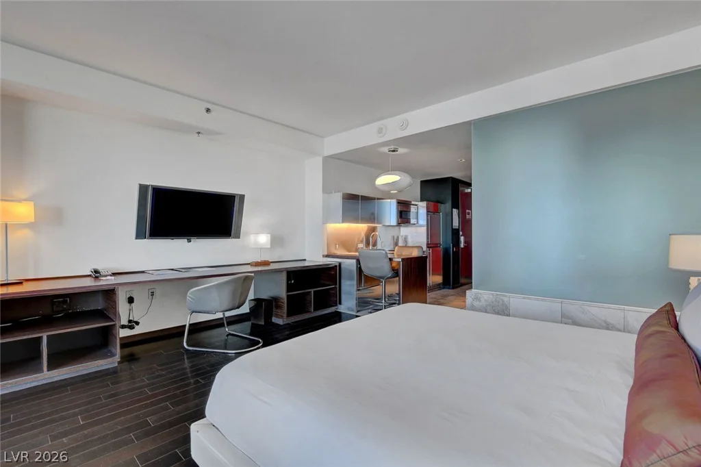 4381 Flamingo, Las Vegas, NV 89103