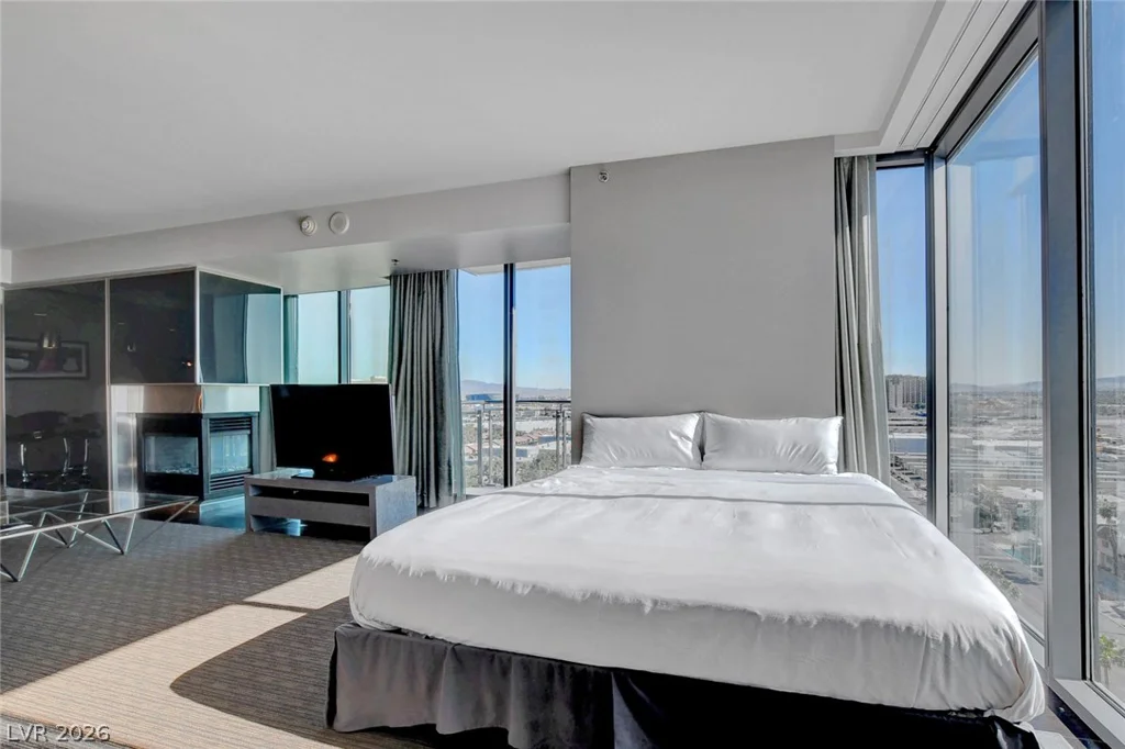 4381 Flamingo, Las Vegas, NV 89103
