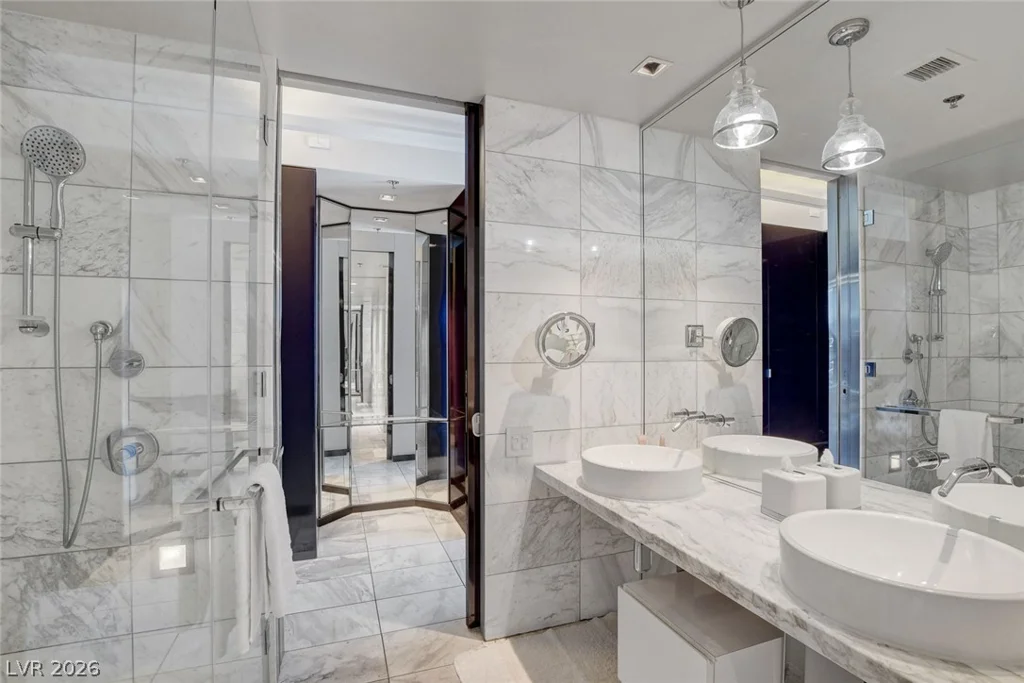 4381 Flamingo, Las Vegas, NV 89103