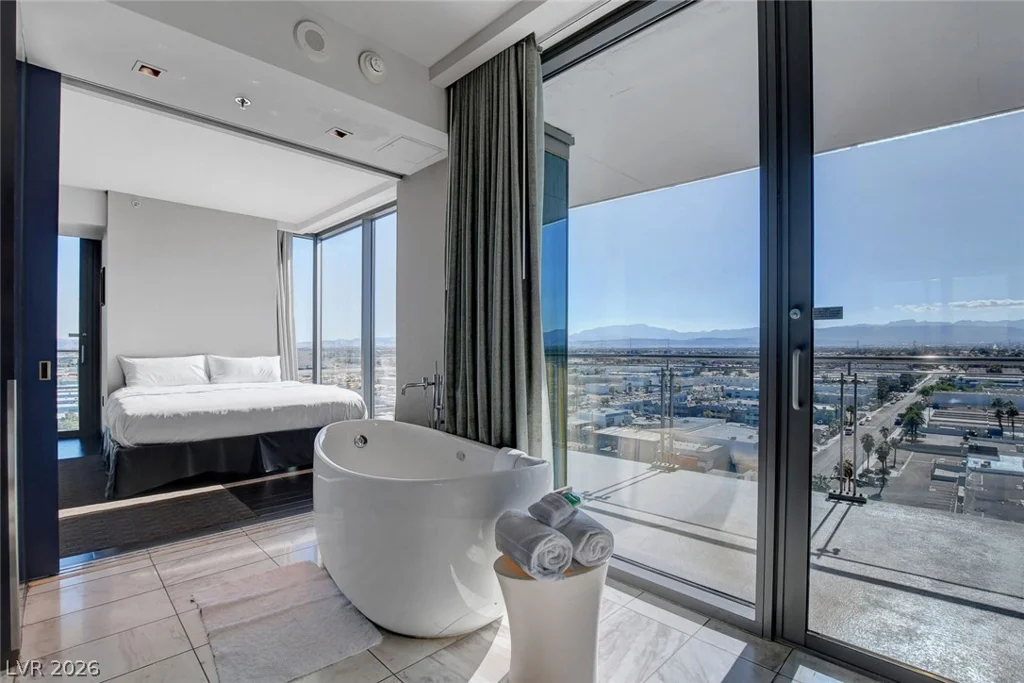 4381 Flamingo, Las Vegas, NV 89103