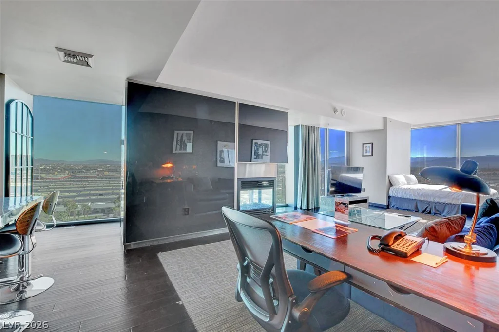 4381 Flamingo, Las Vegas, NV 89103