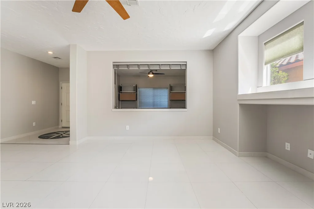 1363 Yeager, Las Vegas, NV 89123