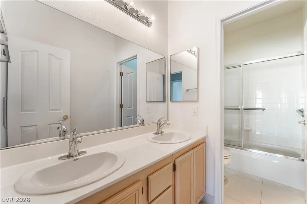 1363 Yeager, Las Vegas, NV 89123