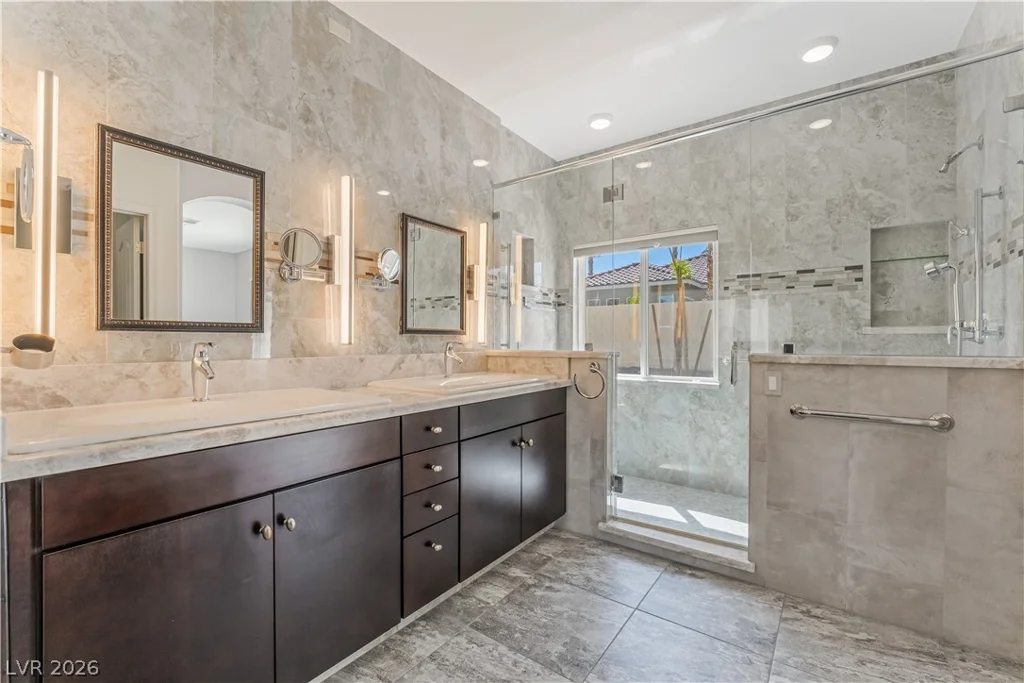 1363 Yeager, Las Vegas, NV 89123