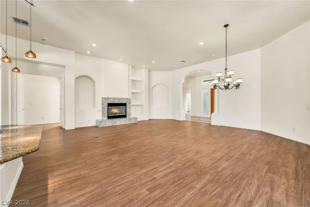 308 Cambrian Ridge, Las Vegas, NV 89144