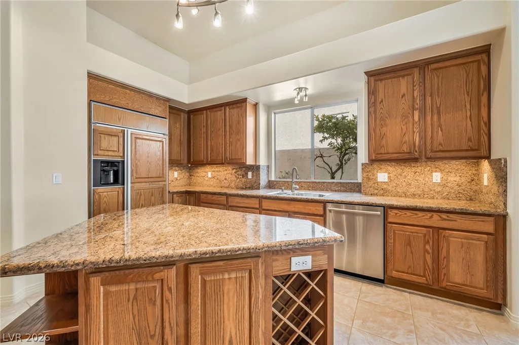 308 Cambrian Ridge, Las Vegas, NV 89144