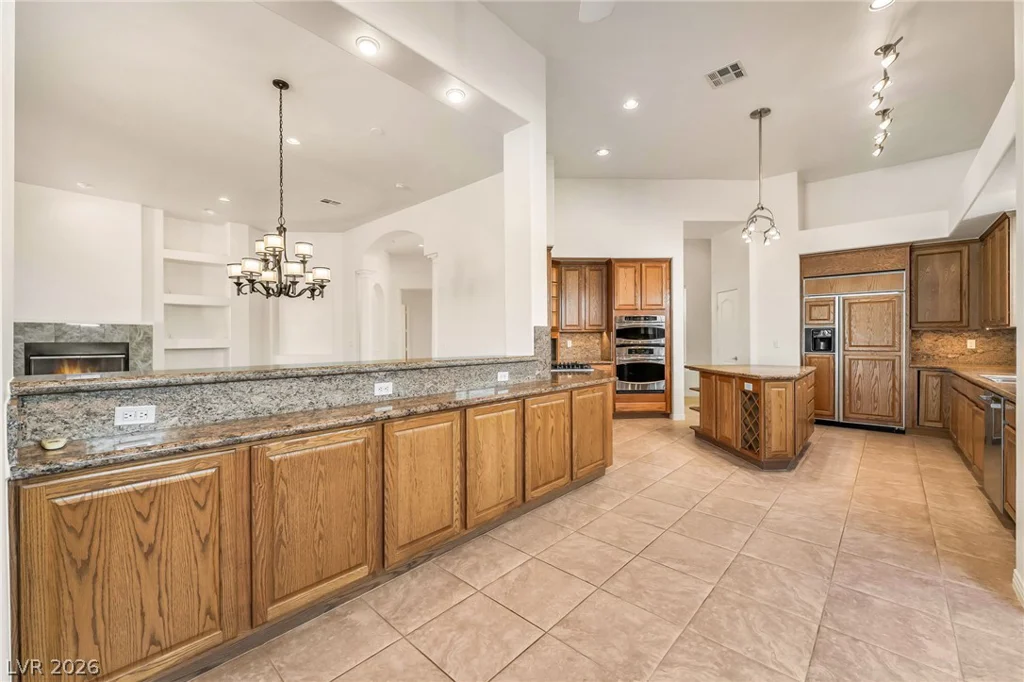 308 Cambrian Ridge, Las Vegas, NV 89144