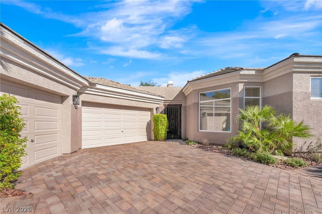 308 Cambrian Ridge, Las Vegas, NV 89144