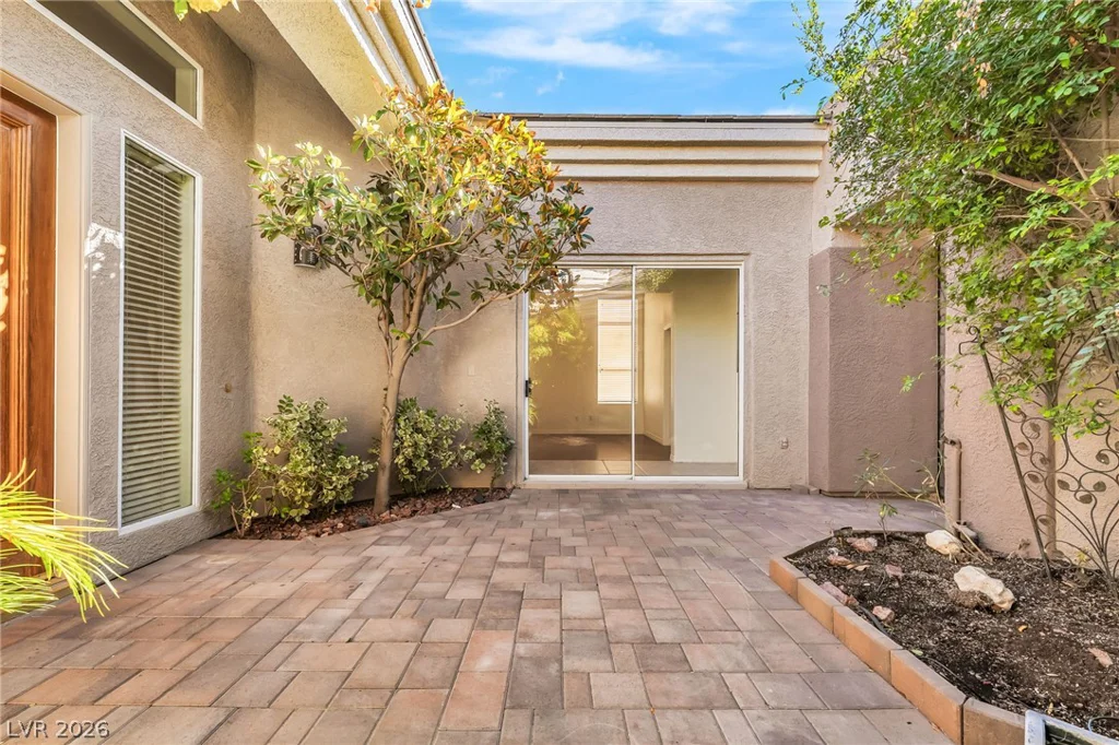 308 Cambrian Ridge, Las Vegas, NV 89144