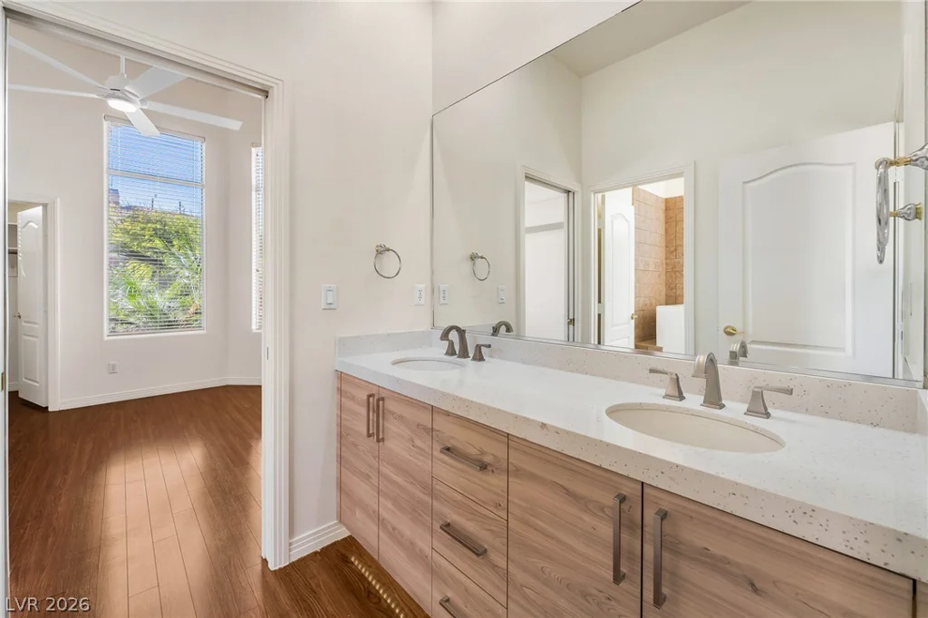 308 Cambrian Ridge, Las Vegas, NV 89144