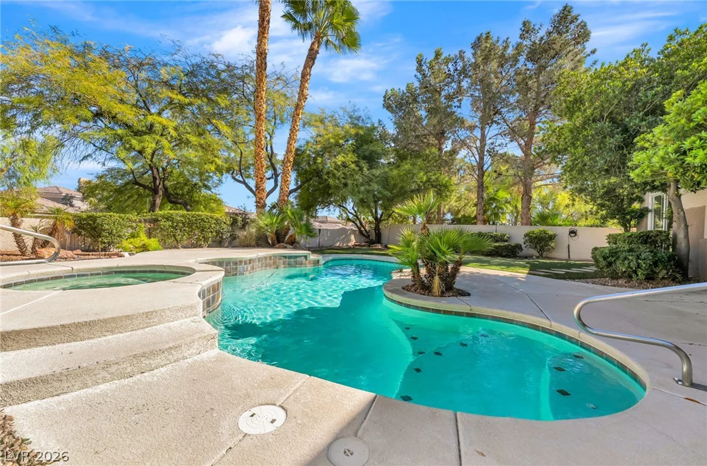 308 Cambrian Ridge, Las Vegas, NV 89144