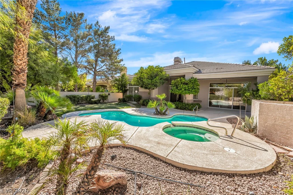 308 Cambrian Ridge, Las Vegas, NV 89144
