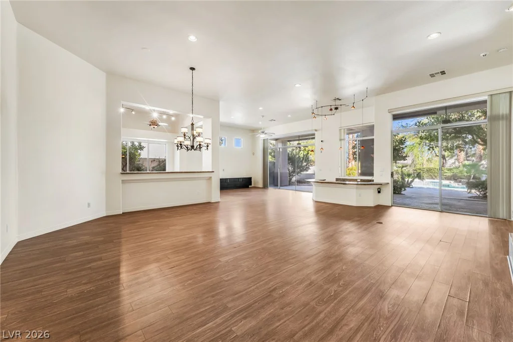 308 Cambrian Ridge, Las Vegas, NV 89144