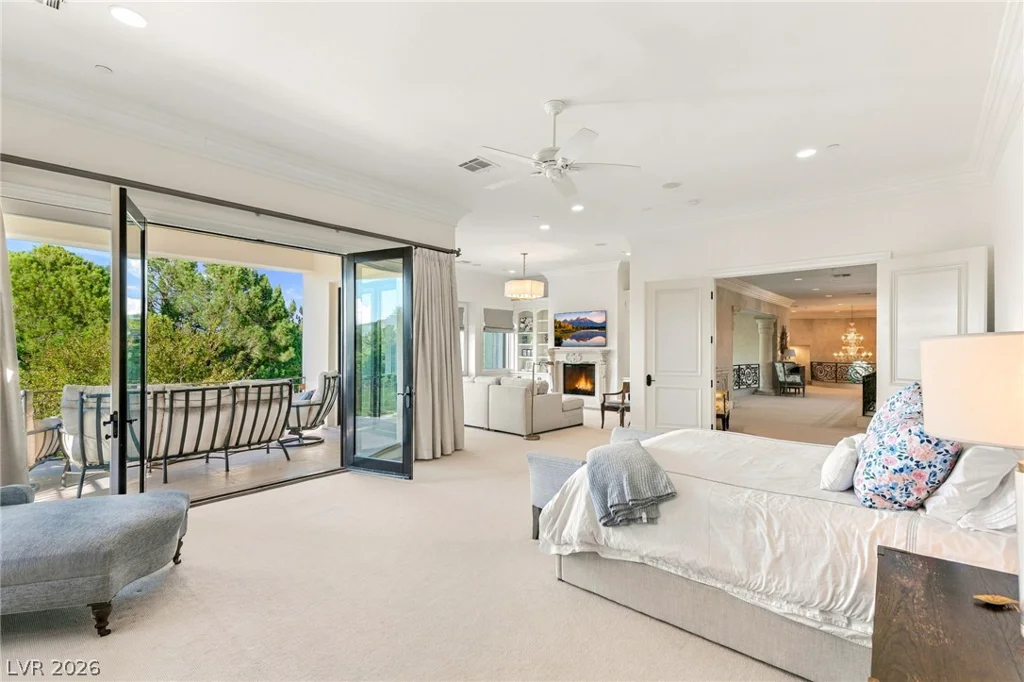 50 Olympia Hills, Las Vegas, NV 89141