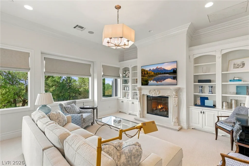 50 Olympia Hills, Las Vegas, NV 89141