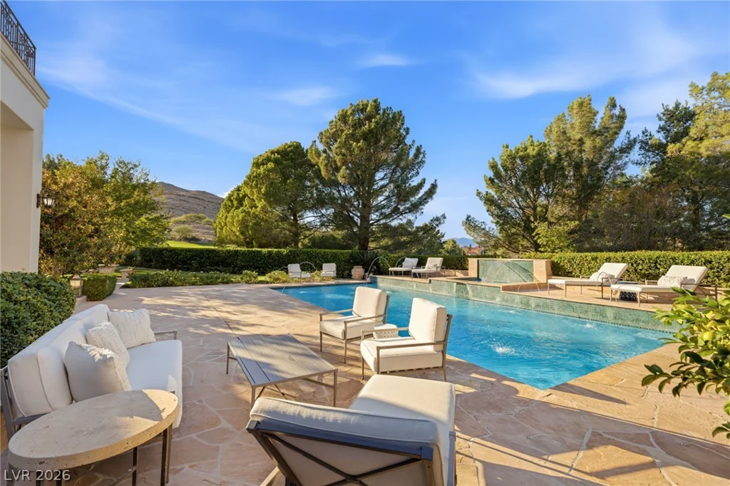 50 Olympia Hills, Las Vegas, NV 89141