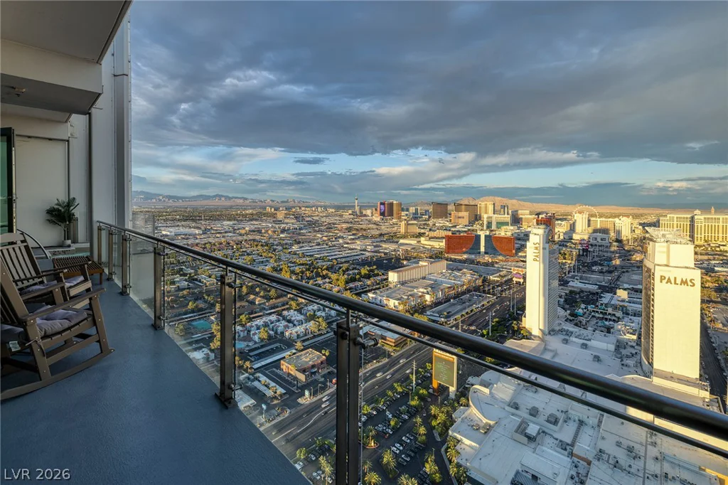 4381 Flamingo, Las Vegas, NV 89103